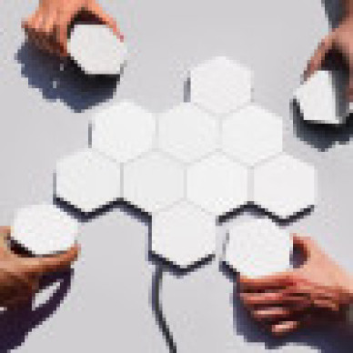 Lightcomb - corp de iluminat modular