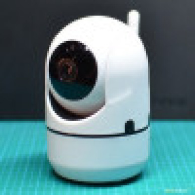 Cameră IP PTZ cu Wi-Fi